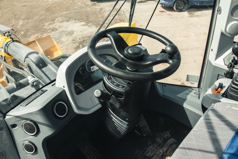 XCMG XC948 - Комфорт XCMG XC948 - Комфорт-1